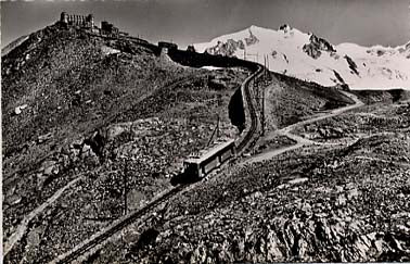 10543021 Gornergrat Zermatt Eisenbahn Gornergrat VS Gornergrat Zermatt