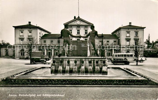 13729387 Aarau AG Bahnhofplatz avec Schuetzendenkmal Aarau AG