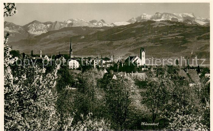 13746298 Maennedorf ZH Teilansicht m. Bergpanorama