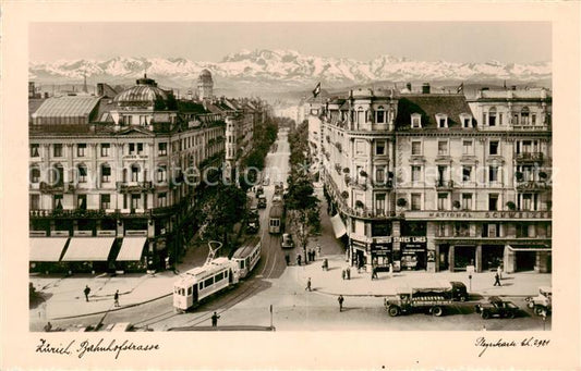 13792920 Zuerich ZH Bahnhofstrasse avec tramways Zuerich ZH