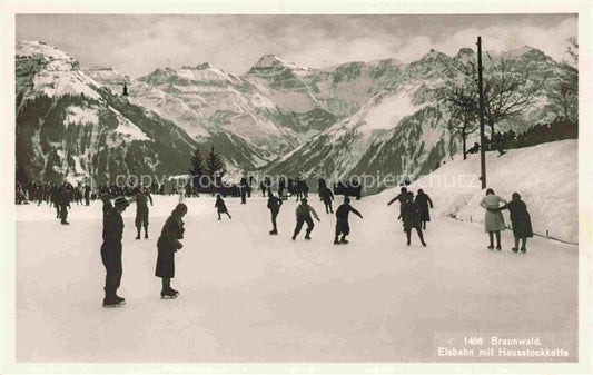 14019053 Braunwald GL Einbahn mit Hausstockkette