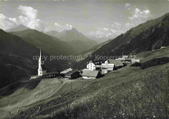 14019504 Tenna 1654m Safien Surselva GR im Safiertal mit Piz Beverin und Bruschg