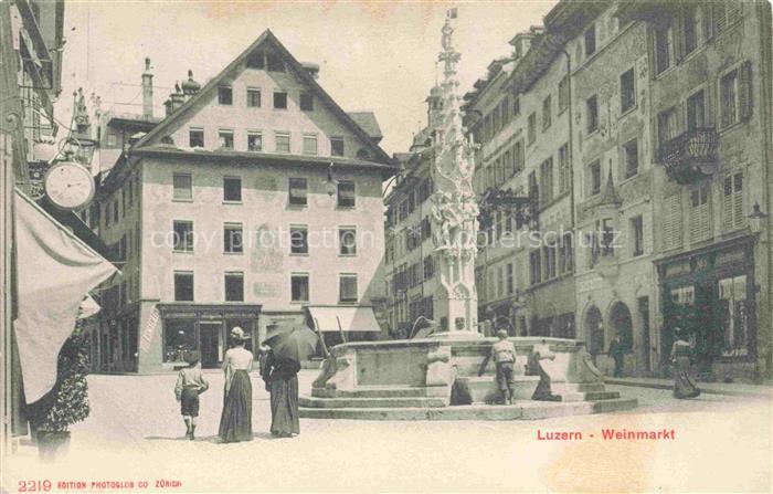 14022295 LUZERN LU Fontaine du Weinmarkt