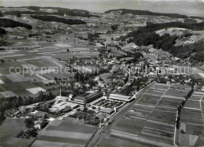 12664852 Rohrbach Huttwil Fliegeraufnahme Huttwil