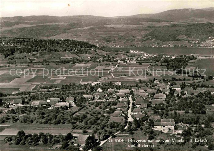 12731770 Photo aérienne de Vinelz avec Erlach et le lac de Bienne Vinelz