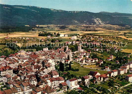 13309758 Orbe Fliegeraufnahme mit Jura Orbe