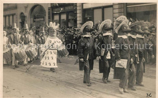 13558648 Basel BS Batteur du carnaval de Bâle Basel BS