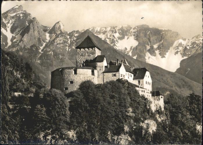 71033877 Vaduz Schloss