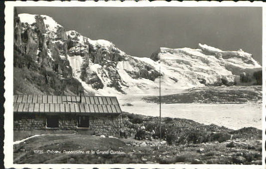 10555269 Cabane Panossiere Cabane Panossiere Grand Combin x 1949 Grand Combin