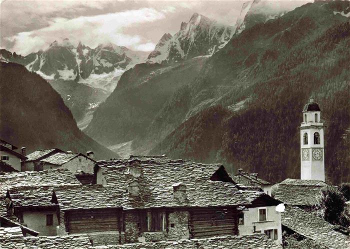 13993946 Soglio_Maloja_GR Kirche Scioragruppe Cengalo und Piz Badile