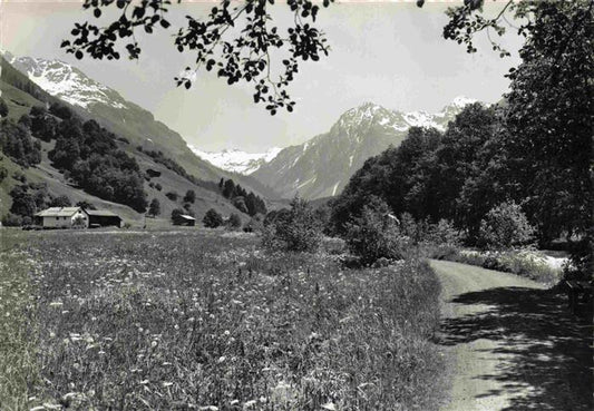 14000220 Klosters-Serneus GR Diethelmpromenade und Silverettagruppe