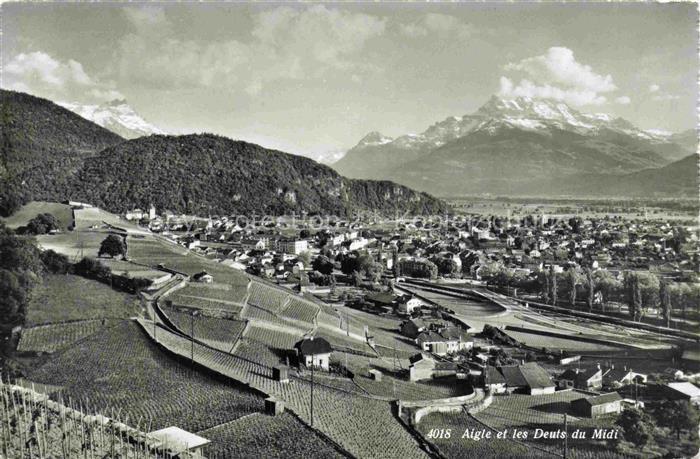 14001779 AIGLE VD Vue aerienne et les Dents du Midi