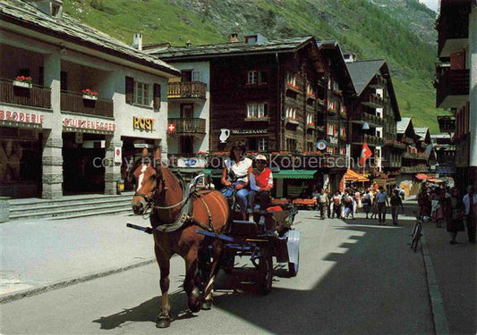 14002903 Zermatt VS Dorfstrasse Pferdekutsche