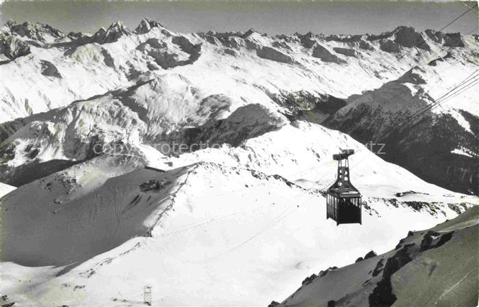 14009570 Weissfluhjoch 2663m GR mit Silvrettagruppe und Seilbahn