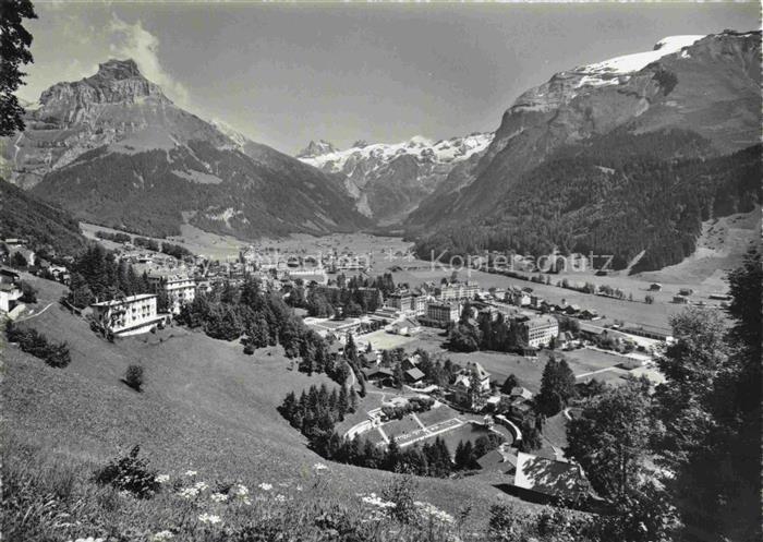 14009764 Engelberg  OW mit Hahnen Spannoerter und Titlis