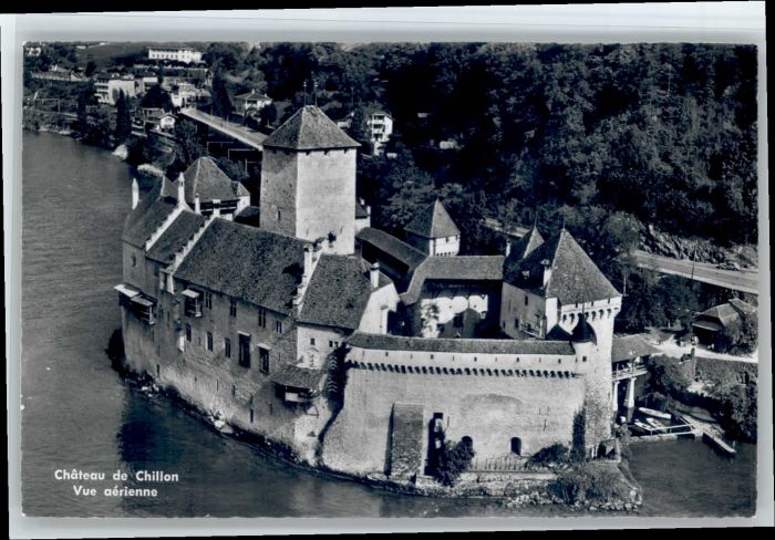 10722677 Chateau Chillon Chateau Chillon Fliegeraufnahme * Montreux