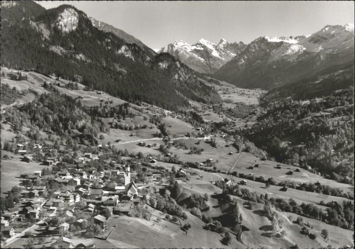 10574912 Saas Praettigau Saas Praettigau Fliegeraufnahme * Saas im Praettigau