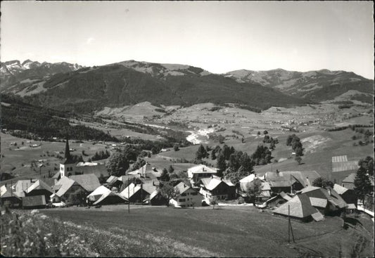 10543858 Guggisberg Guggisberg Freiburgeralpen * Guggisberg