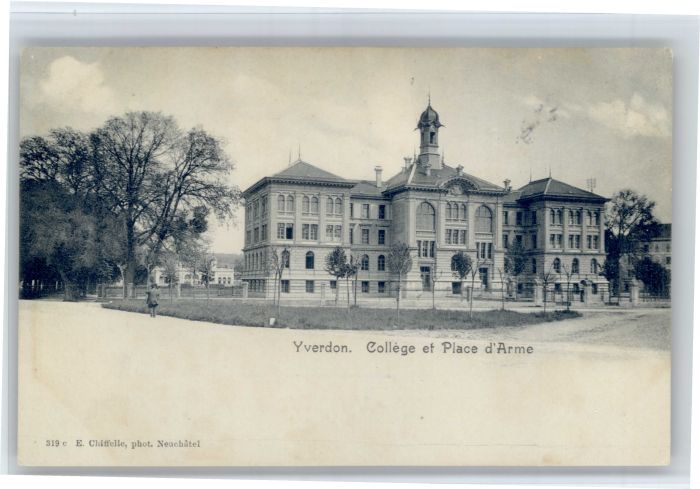 10724310 Yverdon VD Yverdon Collège et Place d Armen *