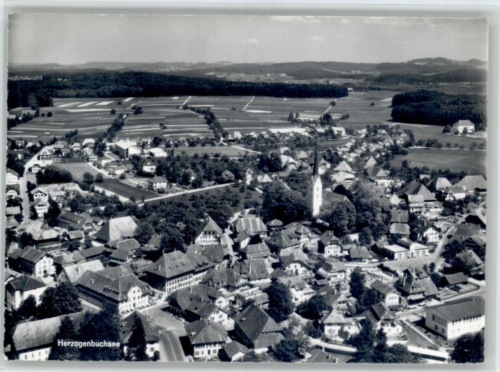 10849880 Herzogenbuchsee Herzogenbuchsee Fliegeraufnahme * Herzogenbuchsee