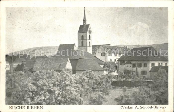 12337552 Riehen Vue partielle avec l'église de Riehen