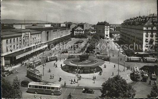 12586869 Genève GE Place et Gare de Cornavin Genève