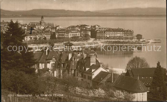 12574963 Neuchâtel NE La baie de l'Evole Neuchâtel