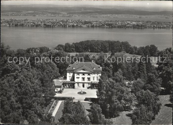 12587160 Salenstein TG Schloss Eugensberg Bodensee Fliegeraufnahme Salenstein