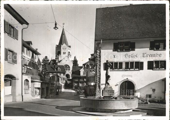 12589490 Fontaine de Weinfelden et hôtel Traube Weinfelden