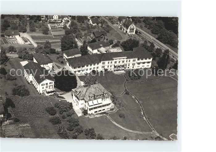 11654276 Enregistrement d'un avion à l'hôpital Horgen ZH