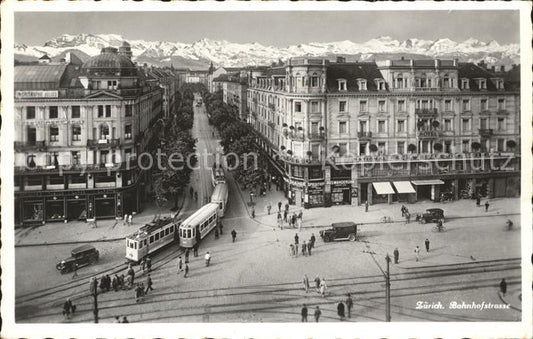 11995402 Zuerich Bahnhofstrasse Tramways Zuerich