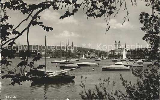 12319359 Zuerich Vue sur le lac de Zurich Bateaux Zuerich