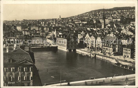 12319451 Zuerich Haeuserpartie an der Limmat Zuerich