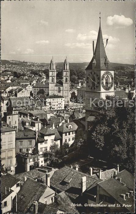 12319474 Zuerich Grossmuenster und St Peter Kirche Zuerich