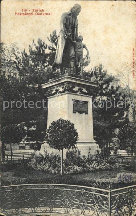 12319484 Zuerich Pestalozzi Denkmal Statue Zuerich