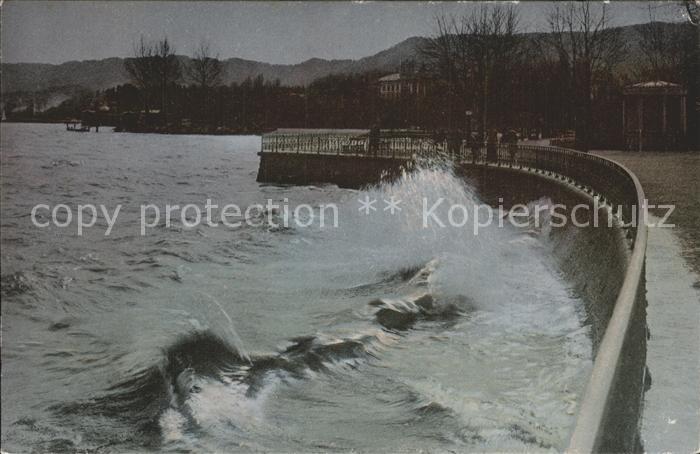 12319494 Zuerich Uferpromenade Zuerichsee Brandung Zuerich