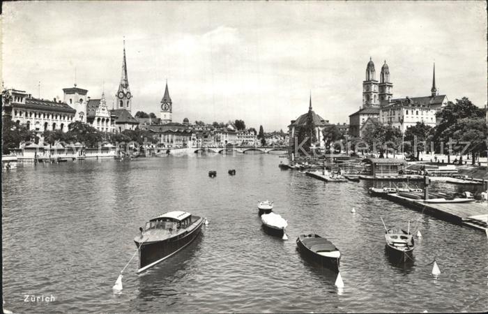 12322189 Zuerich Blick von der Quaibruecke Grossmuenster Zuerich