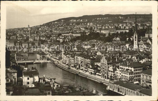 12322202 Église du pont de la Limmat à Zurich Zurich