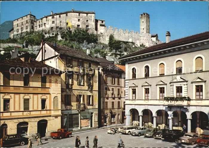 12458676 Bellinzona Collegiata Place Château d'Uri Bellinzona