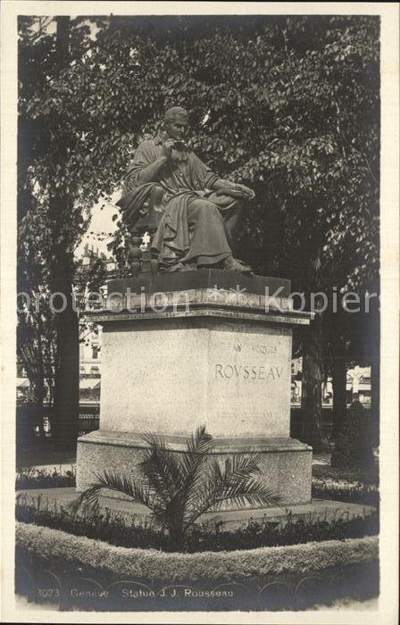 12472135 Genève GE Statue JJ Roussau Genève