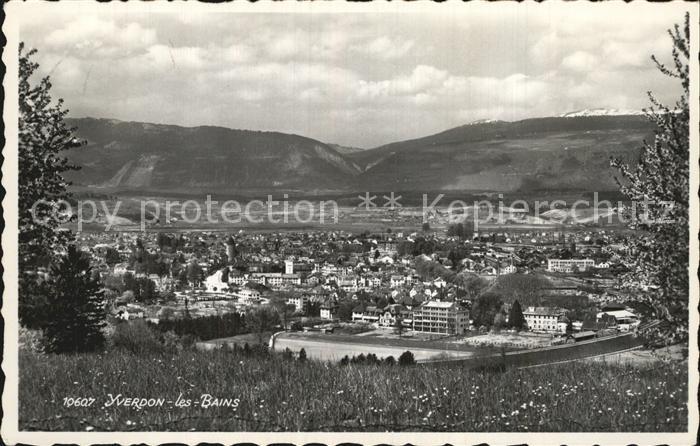 12474283 Yverdon-les-Bains Vue sur la ville d'Yverdon-les-Bains