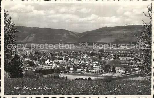 12474283 Yverdon-les-Bains Vue sur la ville d'Yverdon-les-Bains