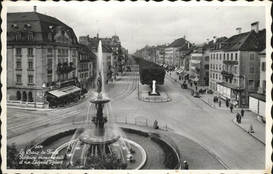 11116430 La Chaux-de-Fonds Fontaine monumentale La Chaux-de-Fonds