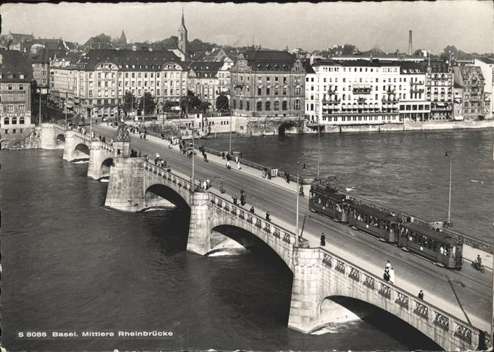 11114922 Basel BS Mittlere Rheinbruecke Strassenbahn