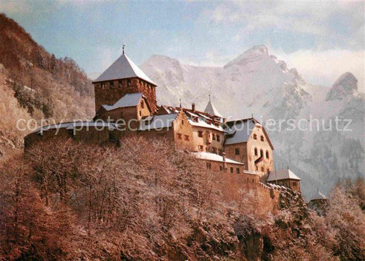 72891142 Liechtenstein  Schloss Vaduz mit Rappenstein