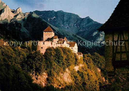 72936279 Liechtenstein  Schloss Vaduz mit Rappenstein und Falknis