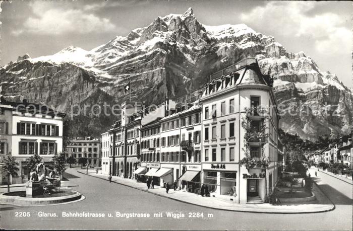 11928423 Glarus GL Bahnhofstrasse und Burgstrasse mit Wiggis