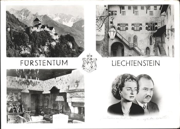 71938026 Liechtenstein  Schloss Vaduz Hofeingang Rittersaal Portraits des Fuerst