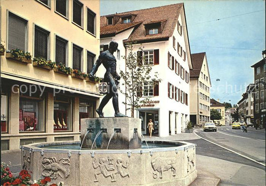 12001186 Frauenfeld Rathausplatz mit Saeherbrunnen