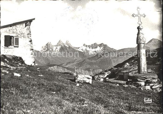 12233037 Croix de Fer Hotel du Col et les Aiguilles d Arves